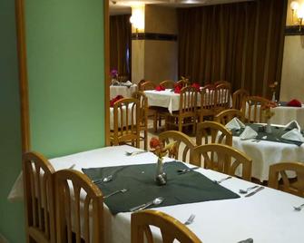 Queens Valley Hotel, Restaurants, Bars and Spa Luxor - Luxor - Restaurang