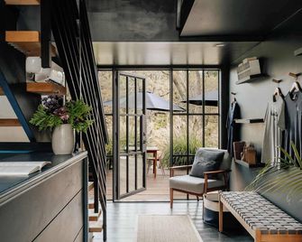 Suite 001 - Kenoza Lake - Sala de estar