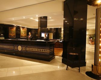 Pearl Continental Hotel, Lahore - Lahore - Resepsjon