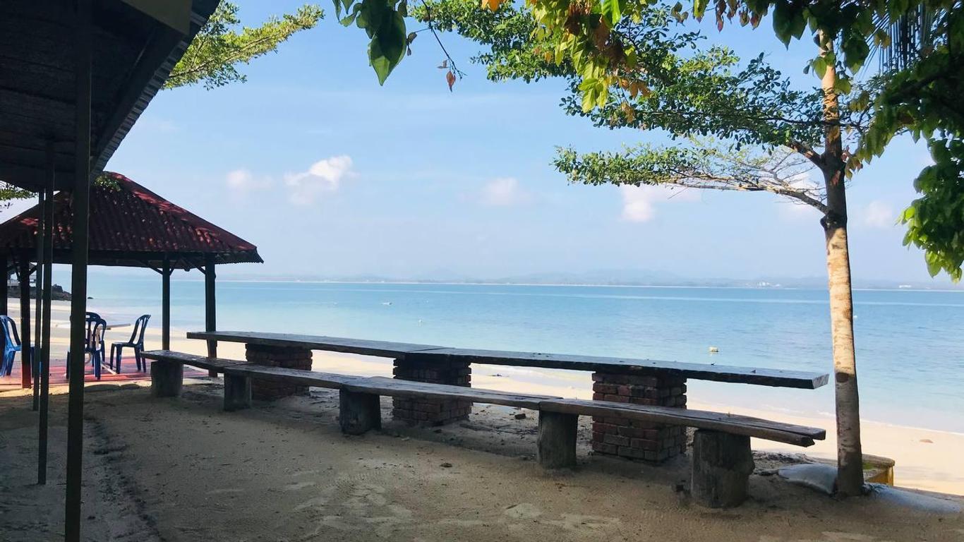 Kapas Coral Beach Resort