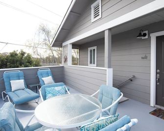 1203 Russ Court - Oceano - Balcony