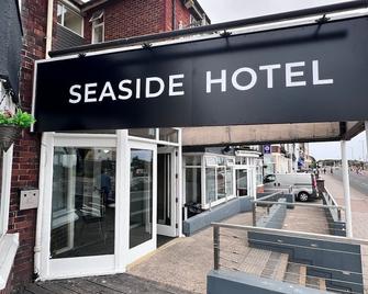 Sea Side Hotel - Skegness - Building