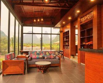 Pier Encounter Inn - Guilin