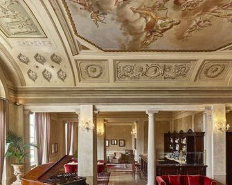 Bagni Di Pisa Palace and Spa - San Giuliano Terme - Area lounge