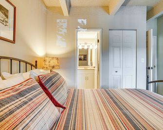 2 Blocks to Main St Downtown Frisco Condo! - Frisco - Bedroom