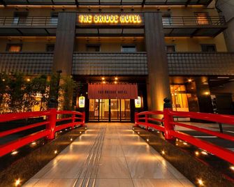 The Bridge Hotel Shinsaibashi - Osaka - Building