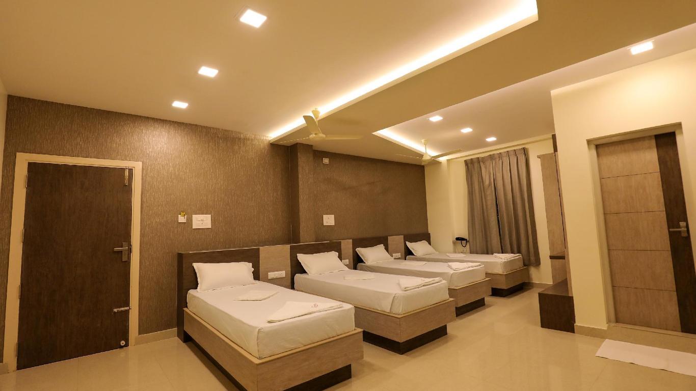 Jayam Hotel