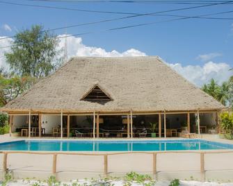 Cristal Resort - Paje - Piscina