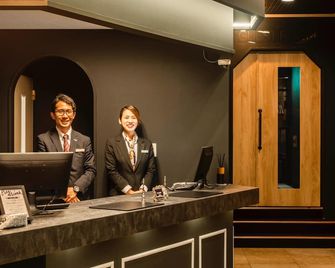 호텔 아레아오네 기타이바라키 - 기타이바라키 - 프론트 데스크