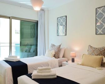 Machico Beach, a Home in Madeira - Machico - Спальня