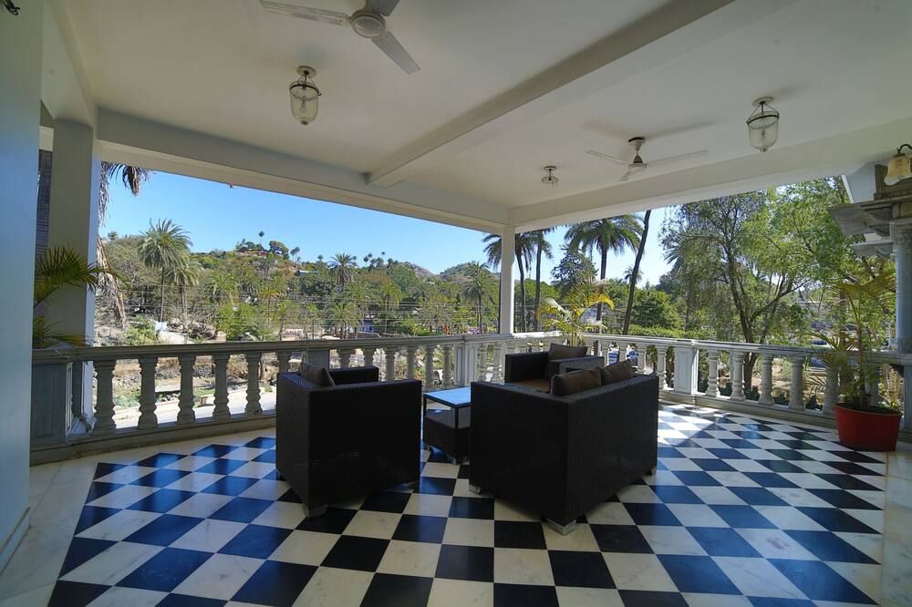 Hotel Gorbandh Mount Abu By Sah - Mount Abu - Balkon