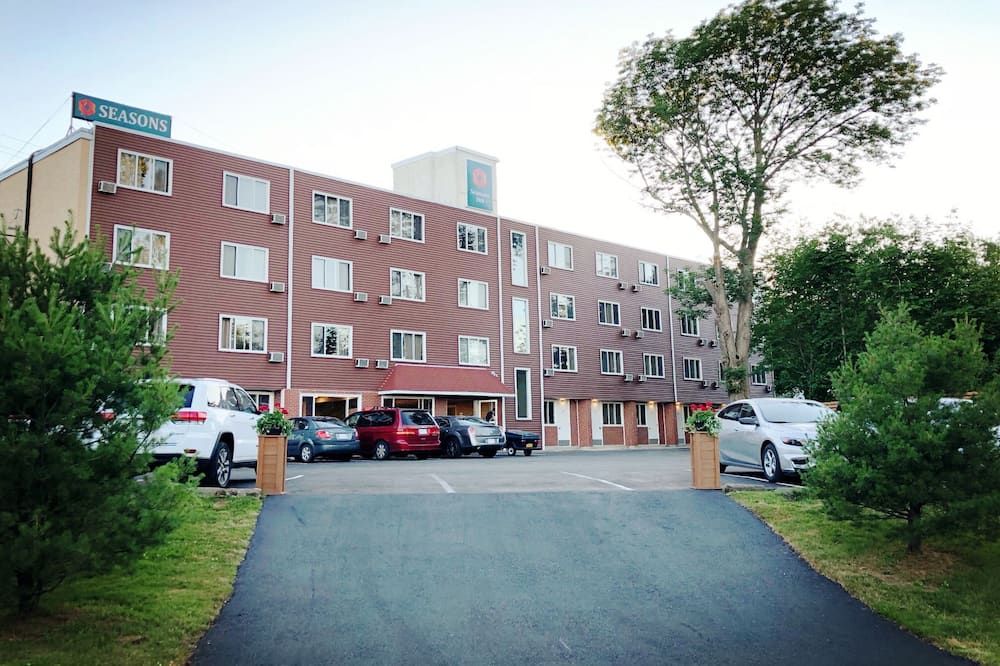 Seasons Inn Halifax - Halifax - Gebäude