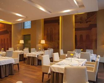 M.A. Hotel Sevilla Congresos - סביליה (ספרד) - מסעדה