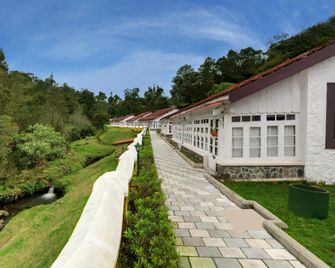 Holiday Home Resort - Kodaikanal - Lobby