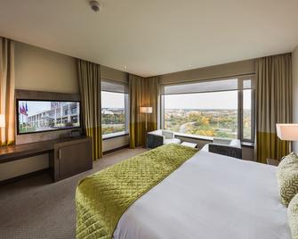Van der Valk Airporthotel Düsseldorf - Düsseldorf - Habitación