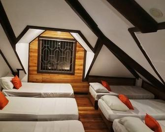 Orange Pearl Beach Resort - El Nido - Bedroom
