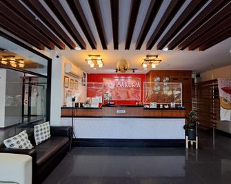 Sakura Boutique Hotel - Ban Phan Sadet Nok - Front desk