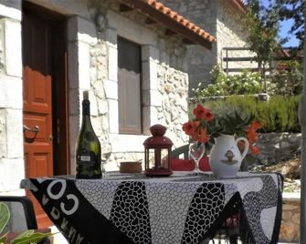 Chalet in Leonidio Near Mount Parnon - Poulithra