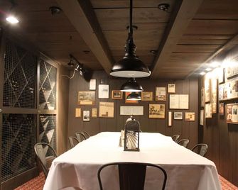 The Buxton Inn - Granville - Restaurant