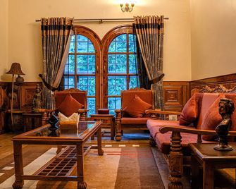 White House by Kulut, Kullu - Shamshi - Lounge