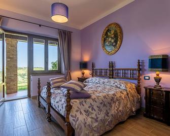 B&B Fonteroncone - Montepulciano - Ložnice