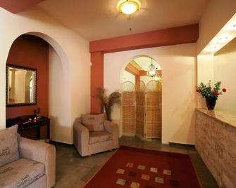 Hotel Milton - Roda - Sala de estar