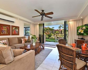 Pk H106 Remodeled 2bd Condo W Ac Pool Hot Tub - Lāhainā - Wohnzimmer