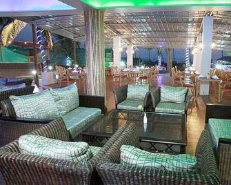 Hotel Lucky Star - Colva - Restaurant