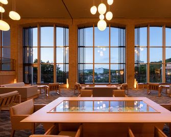 Kamenoi Hotel Toba - טובה - מסעדה