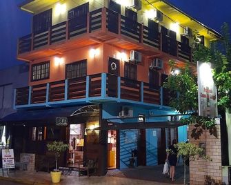 Pousada Casa do Luiggi - Penha - Budova