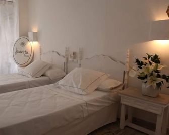Hostal Juanita - Ibiza