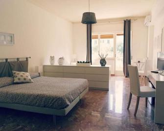 La Peonia - Reggio di Calabria - Slaapkamer