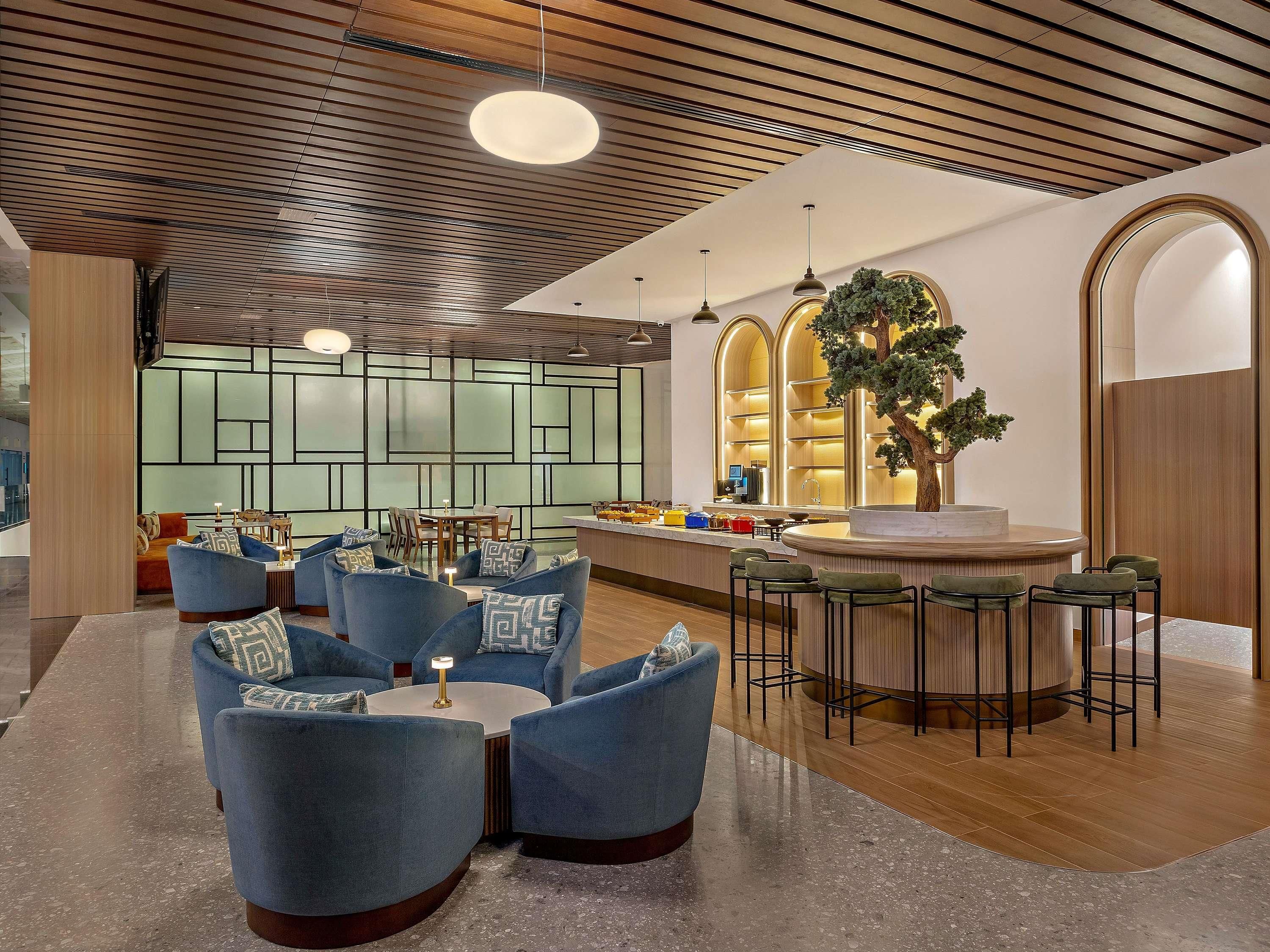 فندق نوفوتيل البستان أبو ظبي