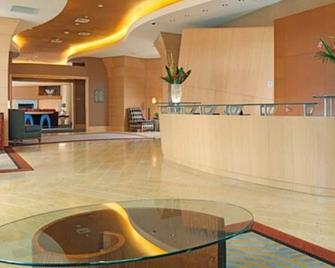 Charles River Executive Suites - Boston - Front desk