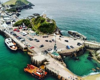 The Harbour Lights - Ilfracombe