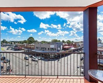 Boulevard on Beaumont - Newcastle - Balcony
