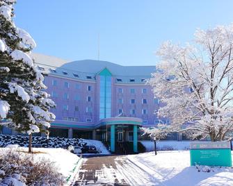 Biei Shirogane Onsen Hotel Park Hills - Biei - Edificio
