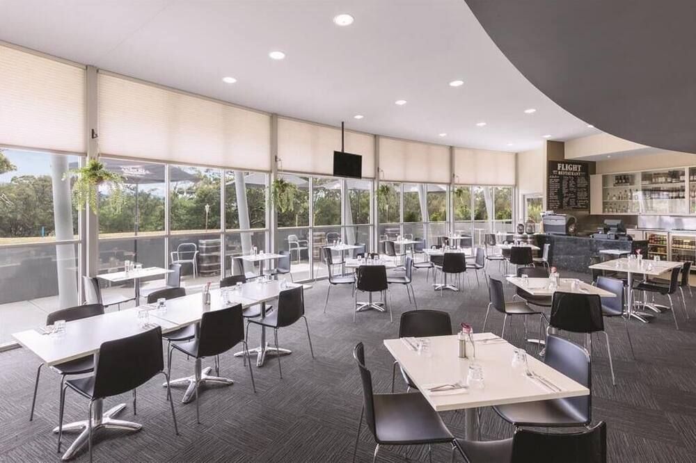 مانترا اهوبارت إيربورت