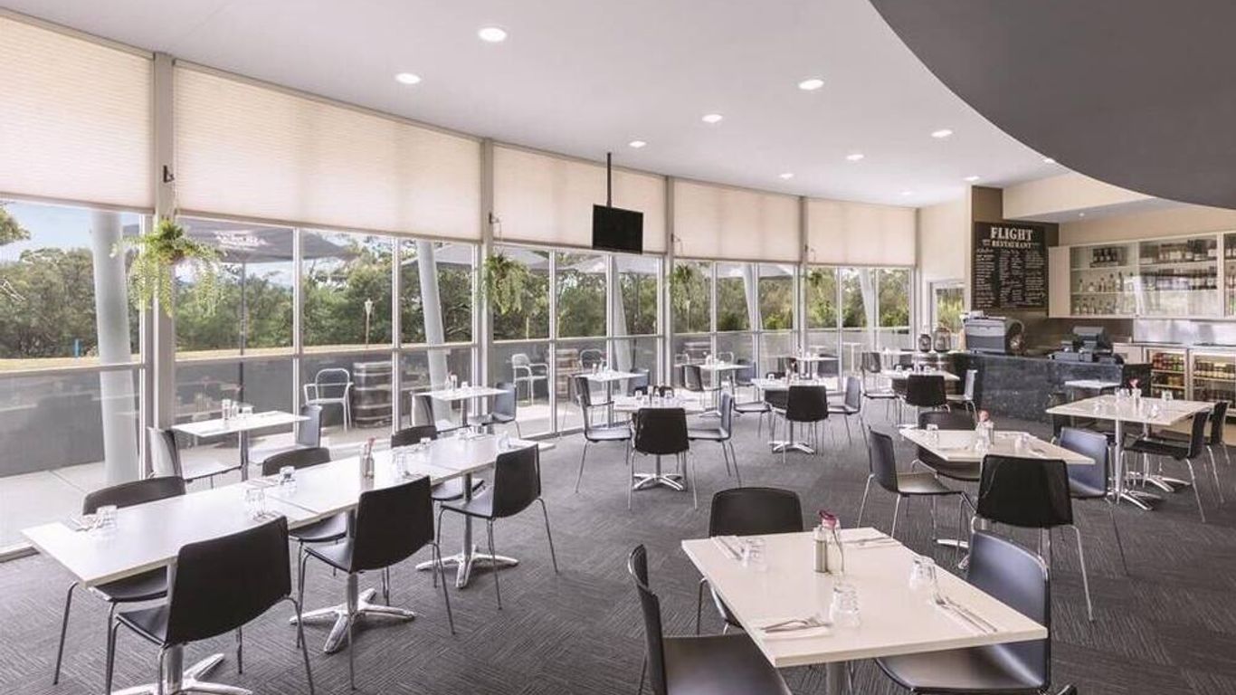 مانترا اهوبارت إيربورت