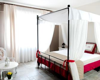 La Selva Incantata - Montemiletto - Habitación