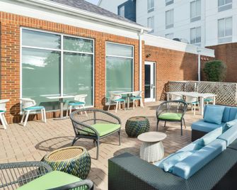 Hilton Garden Inn Lexington/Georgetown - Georgetown - Patio
