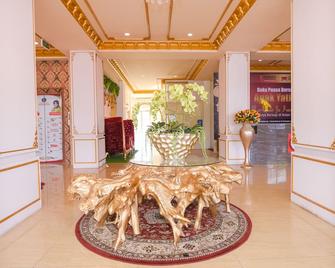 كابيتال أو 854يوب كيسار هوتل - باندا اسه - ردهة