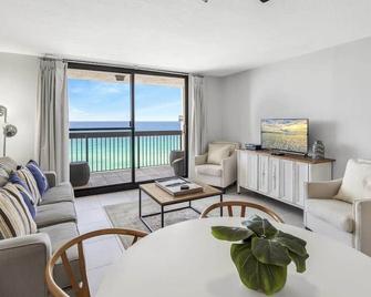 The Oyster by Brightwild-Beachfront Condo - Destin - Living room