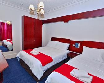 Brentwood Villa Bed And Breakfast - Aberdeen - Bedroom