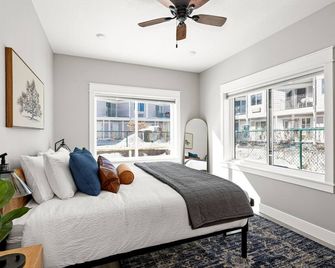 Luxury Condo w/ Beach Access | Dragestil 717-1 - Duluth - Bedroom