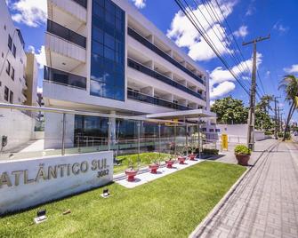 Atlantico Sul Flat Cabo Branco By Penareiaturbr - João Pessoa - Edifício