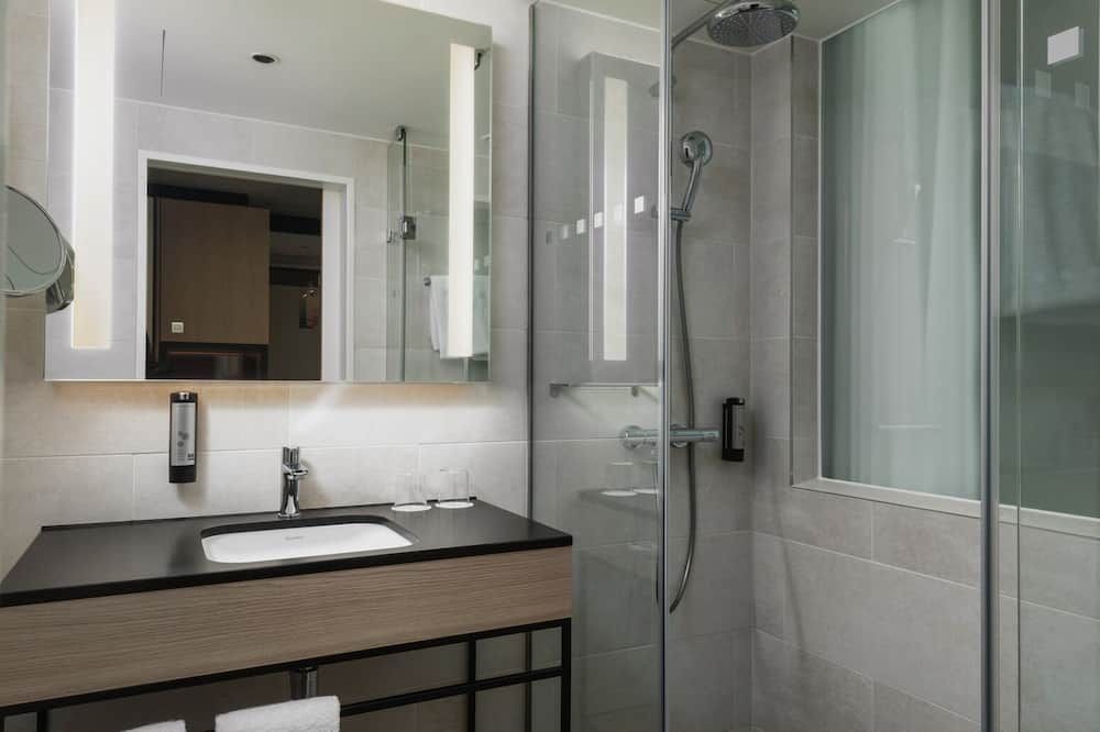 Intercityhotel Lübeck - ליבק - חדר רחצה