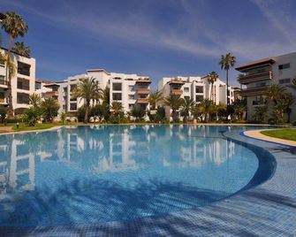 Seaside luxury apartment marina 115 m2 wifi Clim all equipped - Agadir - Pool