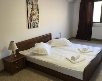 La Masion Paul - Timisoara - Bedroom