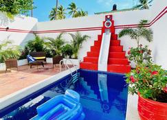 Casa Piramide: Fully Furnished 2-Bedroom House w/ Private Swimming Pool and Waterfall, 5 Minute Walk from the Beach - Barra de Navidad - Pool